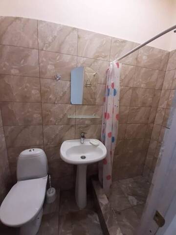 Фото номера Трехместный номер с основными удобствами Гостевой дом Guesthouse Akop &amp; Laura г. Цандрыпш 3