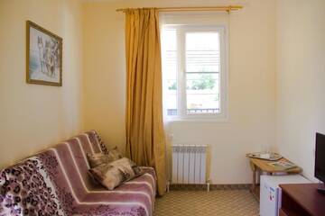 Фото номера Люкс Гостевой дом Valentina Guest House г. Цандрыпш 4