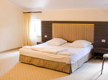 Фото номера Люкс с 1 спальней Гостевой дом Valentina Guest House г. Цандрыпш 4