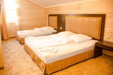 Фото номера Улучшенный семейный номер Гостевой дом Valentina Guest House г. Цандрыпш 5