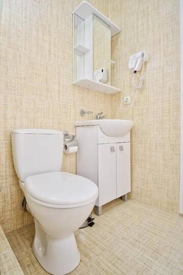 Фото номера Семейный люкс Гостевой дом Victoria Guest House г. Цандрыпш 25