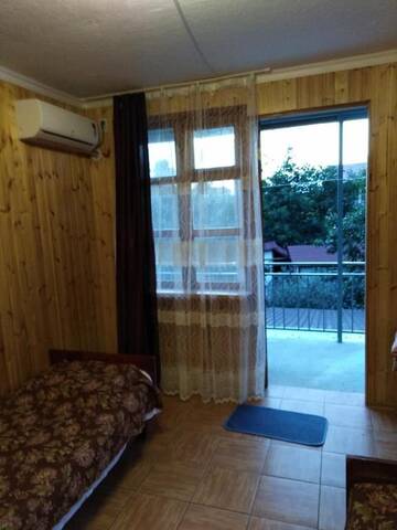 Фото номера Бюджетный трехместный номер Гостевой дом Гостевой дом Мария г. Цандрыпш 34