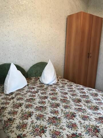 Фото номера Бюджетный трехместный номер Гостевой дом Октябрьская 7 г. Цандрыпш 2