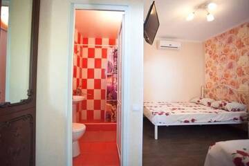Фото номера Семейный люкс с балконом Гостевой дом Mila Guest House г. Цандрыпш 6