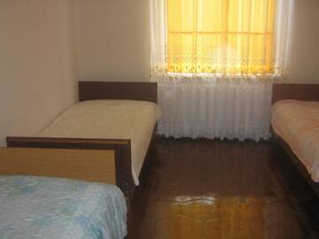 Фото номера Трехместный номер с видом на город Гостевой дом Mila Guest House г. Цандрыпш 11