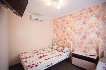 Фото номера Семейный люкс с балконом Гостевой дом Mila Guest House г. Цандрыпш 2