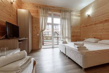 Фото номера Бюджетный трехместный номер Гостевой дом Guest House Amshin г. Цандрыпш 10