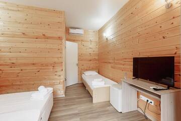 Фото номера Бюджетный трехместный номер Гостевой дом Guest House Amshin г. Цандрыпш 3