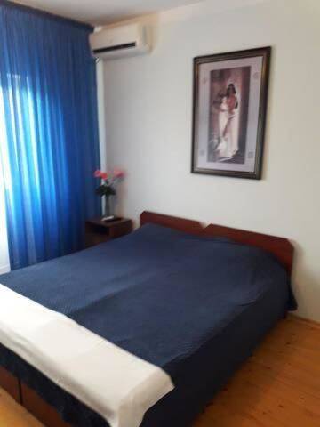 Фото номера Роскошный трехместный номер Гостевой дом Zhanna Guesthouse г. Цандрыпш 8